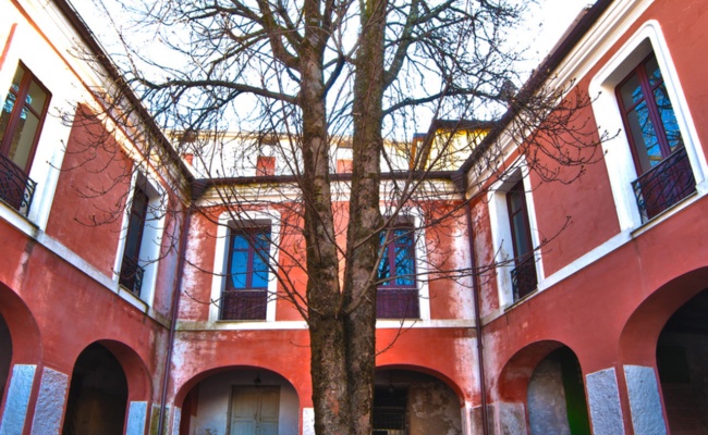 Aritzo, Casa Devilla. Cortile interno