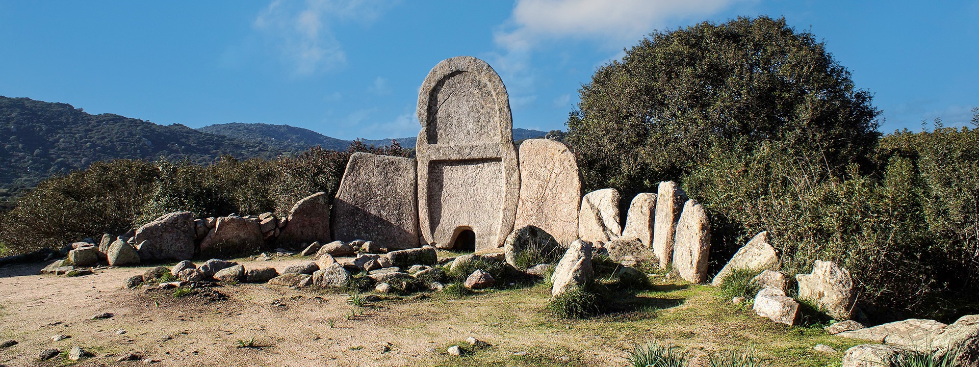 Dorgali, tombe des Géants S'Ena e Thomes