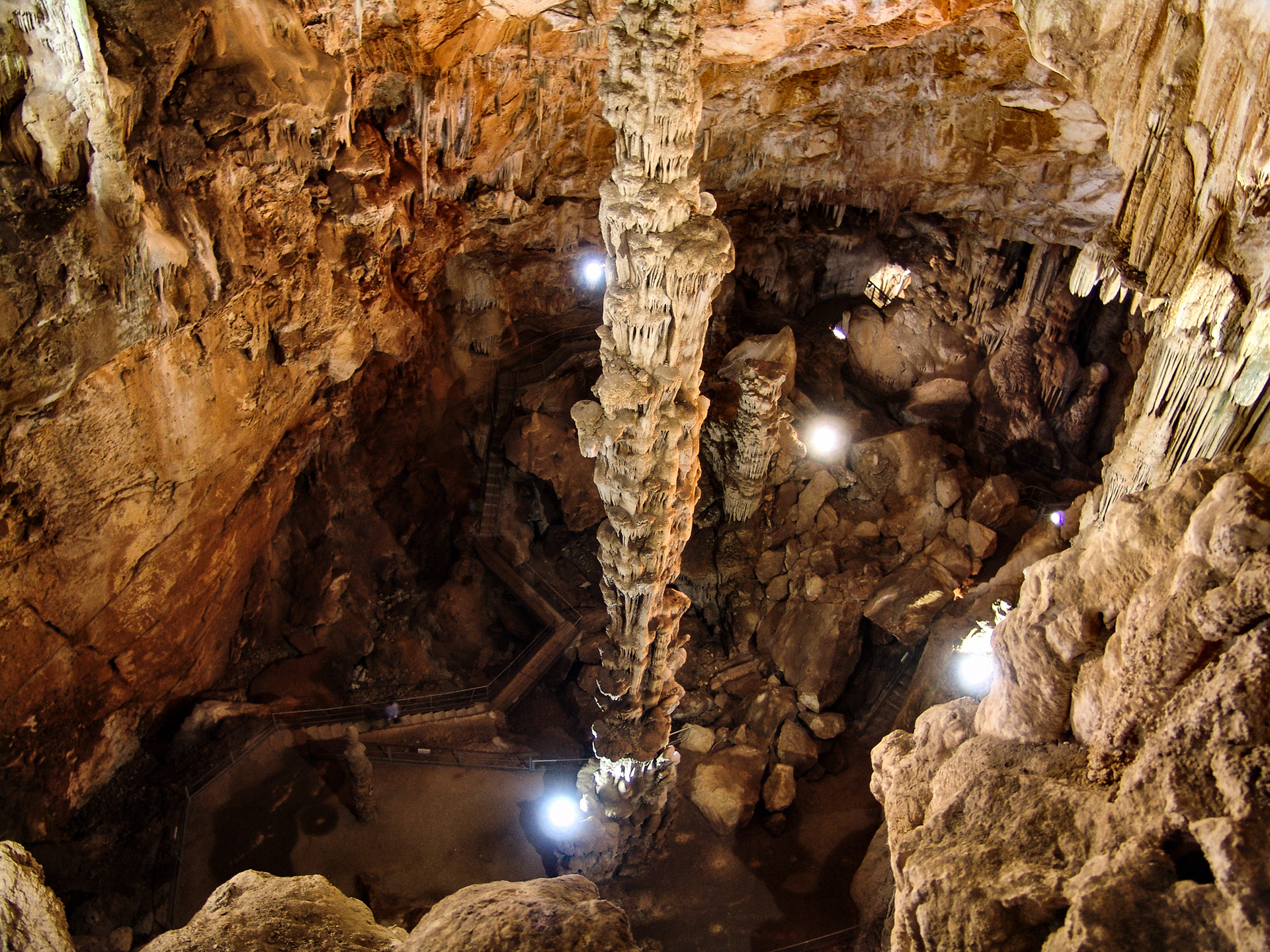 Dorgali, grotta Ispinigoli - © CCIAA NU