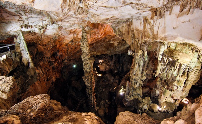 Dorgali, grotta Ispinigoli