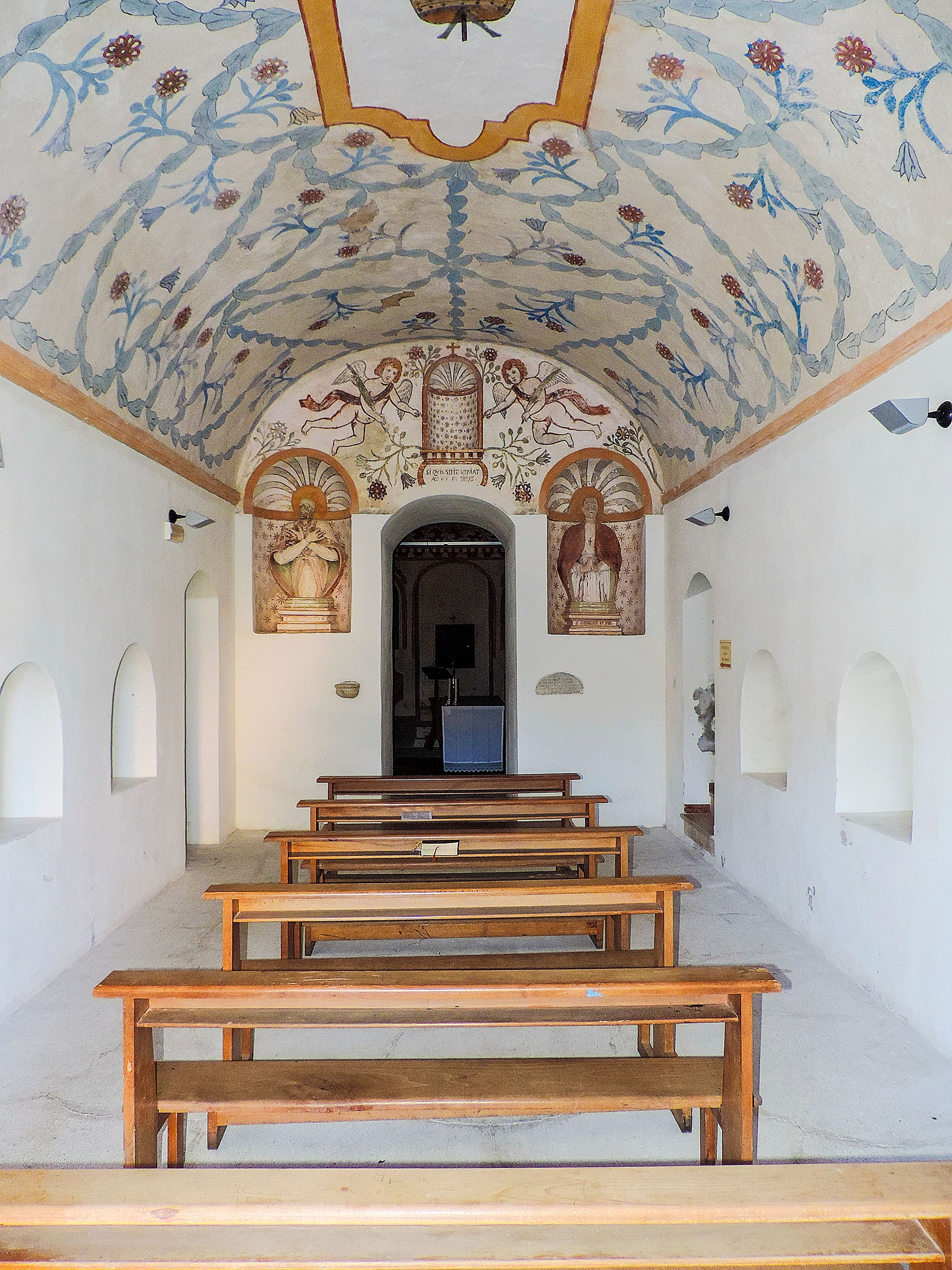 Fonni, oratorio di San Michele Arcangelo - CC BY-SA Gianfranco Galleri - Wikimapia.org