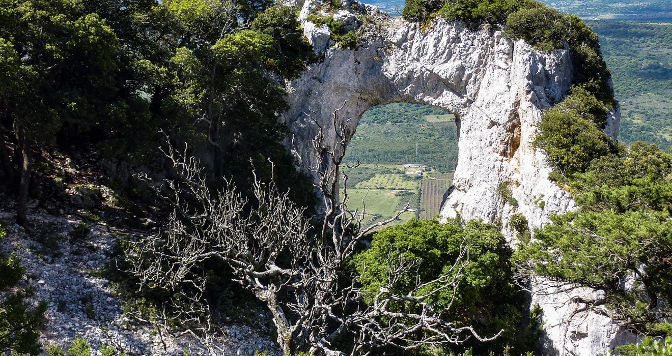 Galtellì, Sa Petra Istampata