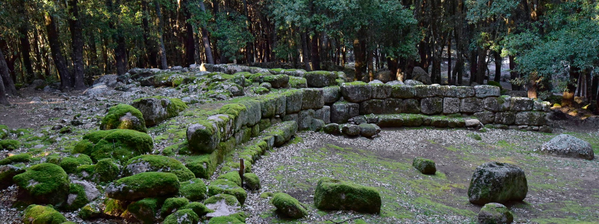 Lanusei, Archäologischer Park Bosco Seleni. Grab der Giganten