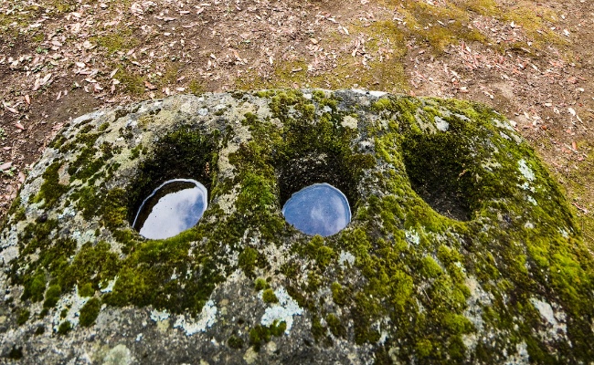 Lanusei, Archäologischer Park Bosco Seleni. Gigantengräber und Cups-Markierung