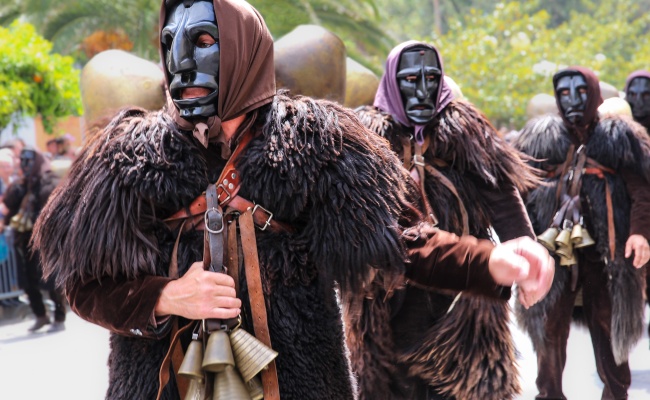 Mamoiada, Mamuthones