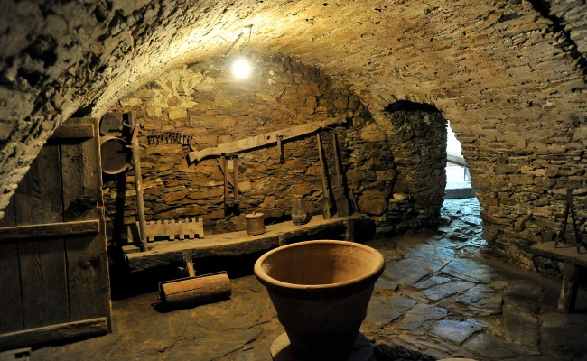 Meana Sardo, Weingut im historischen Zentrum