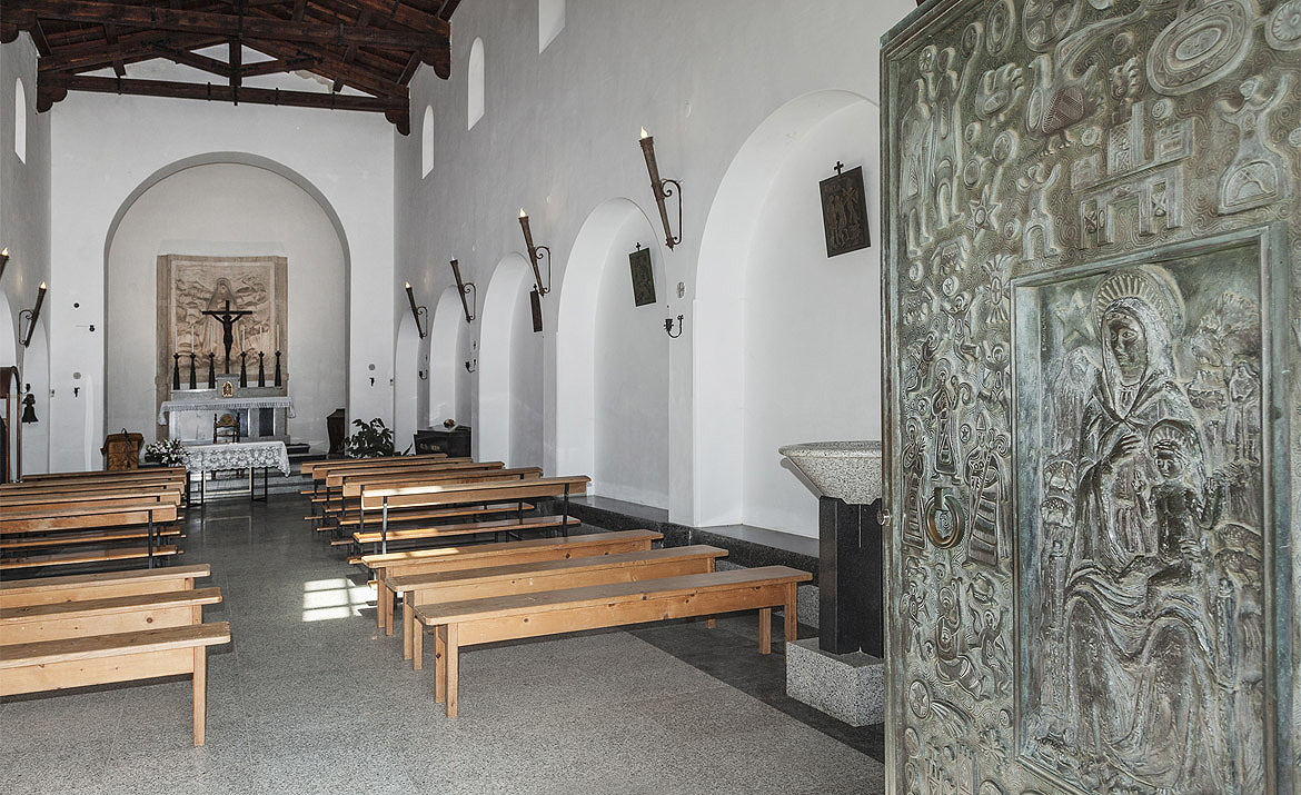 Nuoro, chiesa della Madonna della Solitudine. Navata centrale - © CCIAA NU