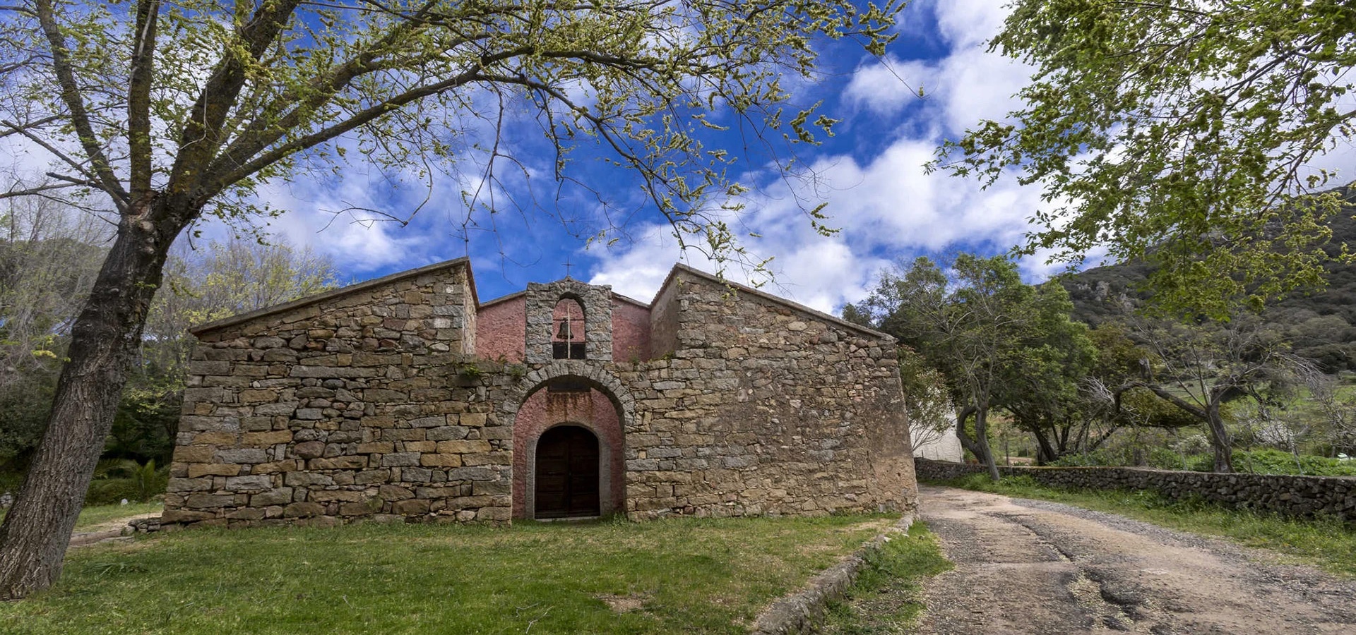 Nuoro, chiesa di Nostra Signora di Valverde