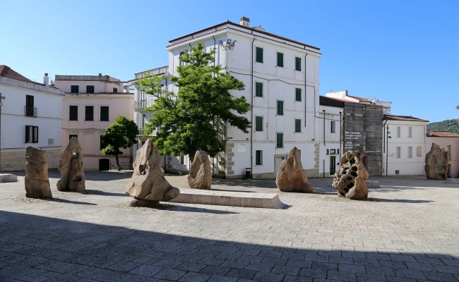 Nuoro, piazza Sebastiano Satta