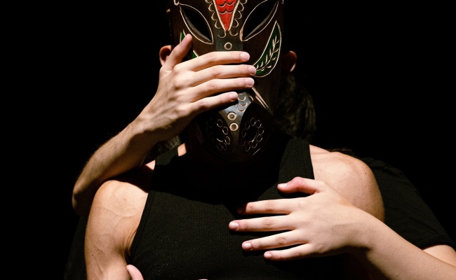 Nuoro, TEN Teatro Eliseo Nuoro. Spettacolo VIAGEM SENTIMENTAL