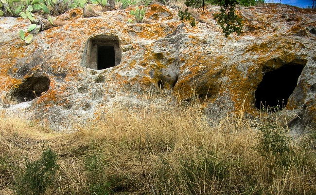 Oniferi, necropoli a domus de janas di Sas Concas