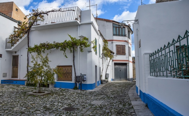 Orani, Pergola village