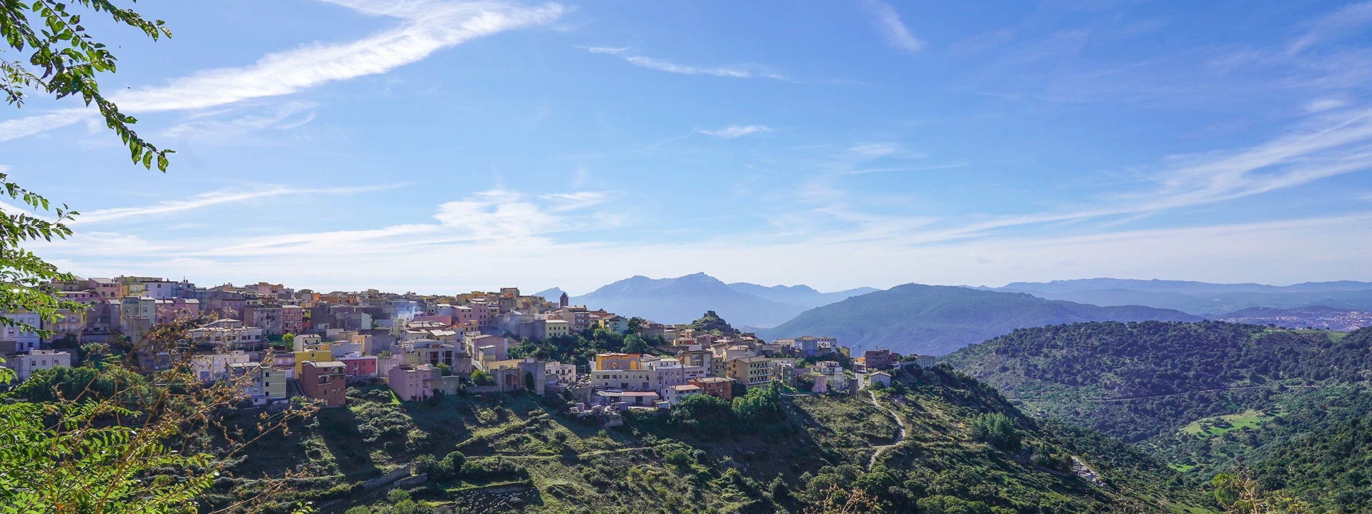 Orune, vue du village