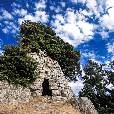 Sorgono, nuraghe Lò - CC BY 2.0 Carlo Marras, Commons Wikimedia