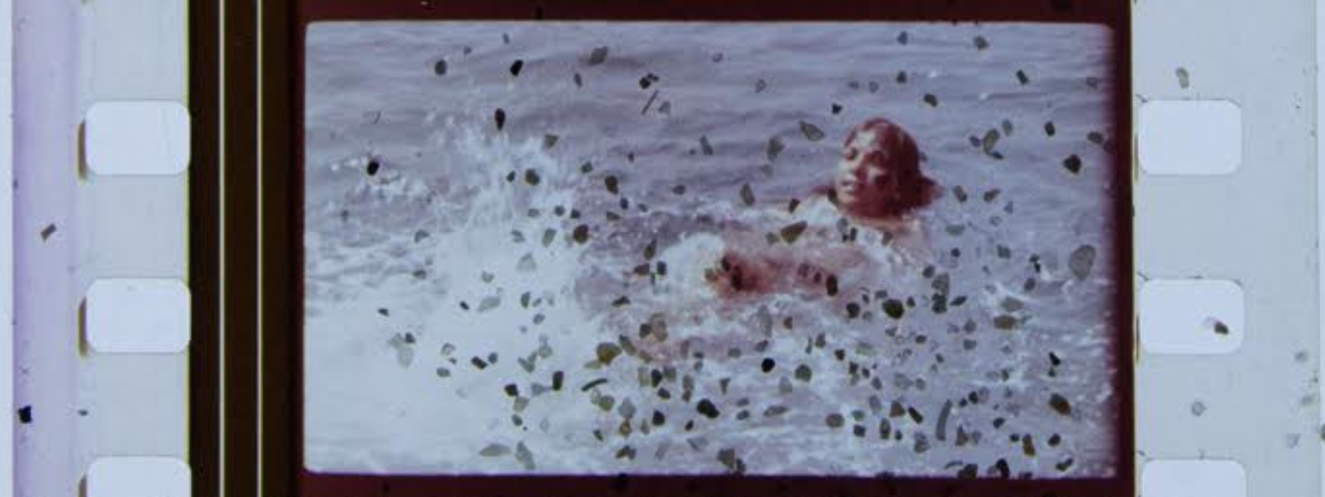 Immagine del film di West Pink Beach Red Desert Dream Sand