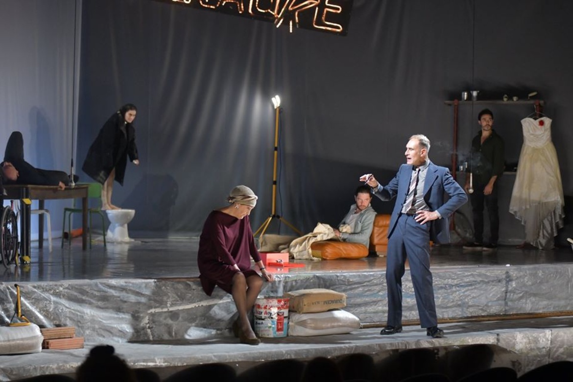 Visualizza la sezione: TEATRO | RANDAGI, DI ROBERTO CAVOSI