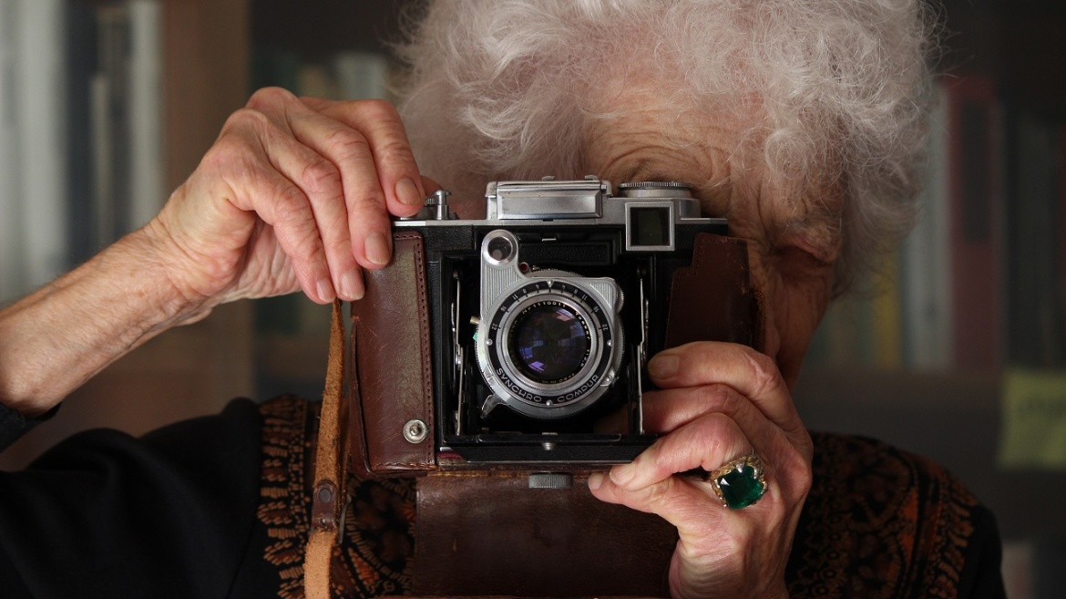 Visualizza la sezione: CINEMA |IL MONDO A SCATTI DI CECILIA MANGINI
