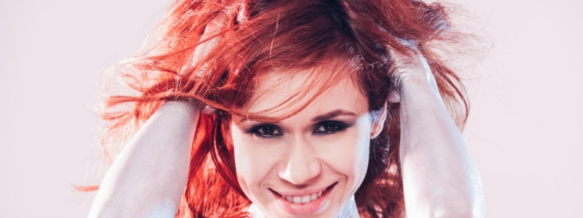 SERATA MUSICALE | Mimosa Campironi in Metamorfosi