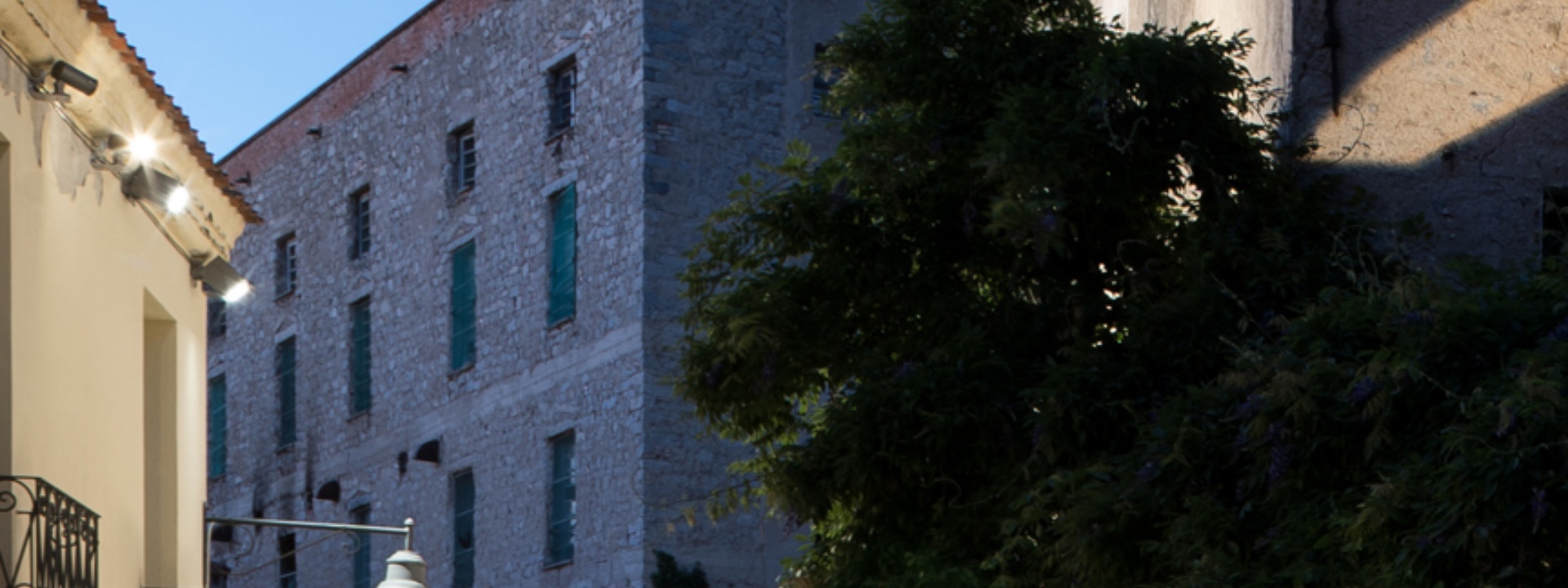 ISRE | PROGETTO DI ILLUMINAZIONE CASA G. DELEDDA