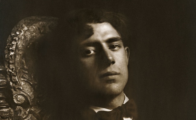 Giovanni Ciusa Romagna nel 1926, in una foto di Piero Pirari