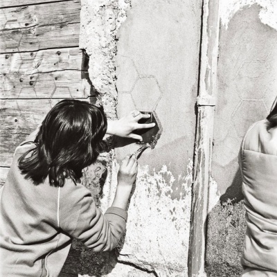 Maria Lai, L’Alveare del poeta, Orotelli, 1984 - © Archivio Maria Lai