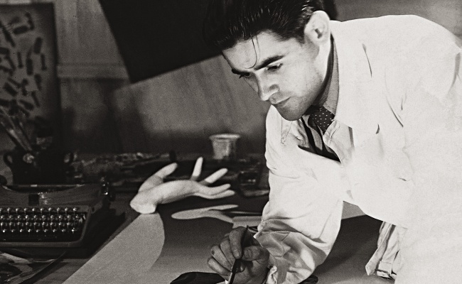 Nivola Costantino bei der Arbeit im Olivetti-Werbebüro, Milano, 1937-38