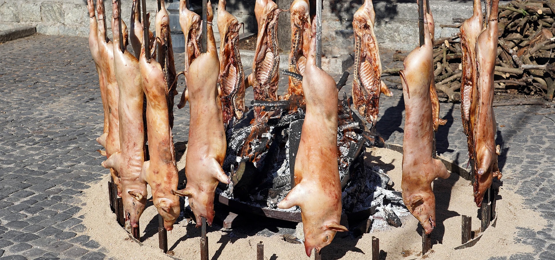 Lula, roast suckling pig